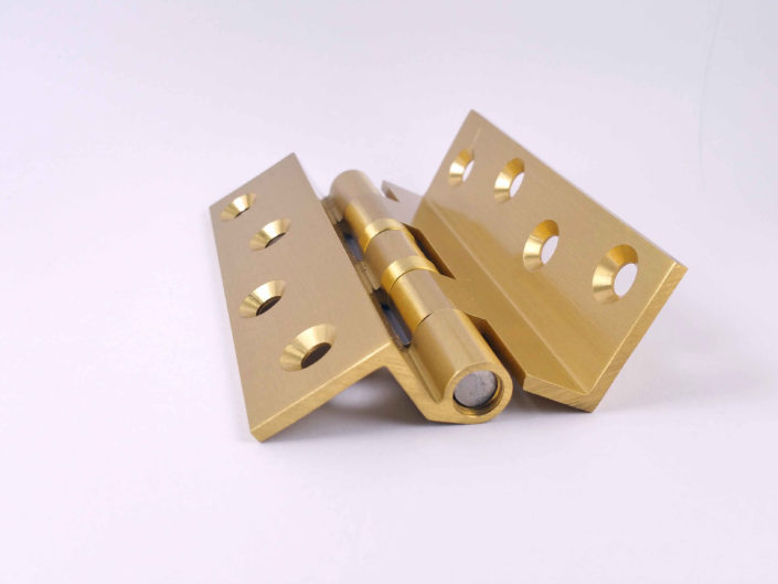 Brass Door Hinges Zigzag: #Zigzag #BrushedGold #SB